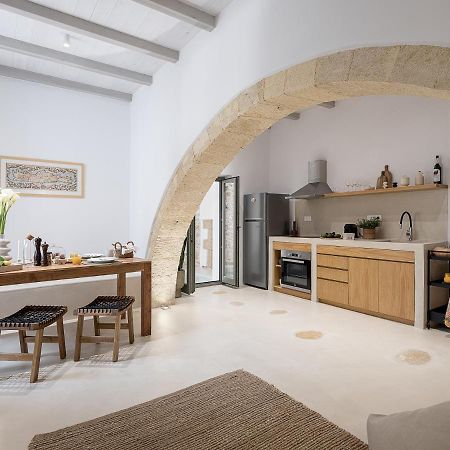 Lithos Retreat Apartment Колимвари Екстериор снимка
